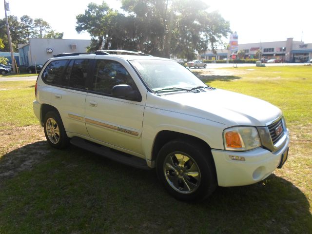 GMC Envoy 2002 photo 4