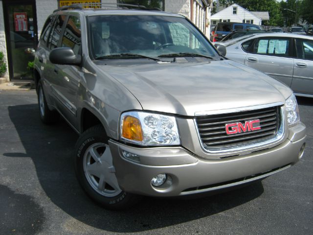 GMC Envoy 2002 photo 3