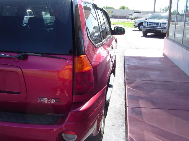 GMC Envoy 2002 photo 3