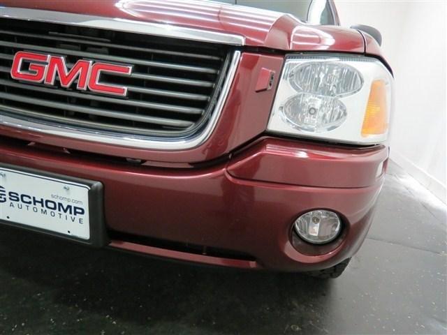 GMC Envoy 2002 photo 34