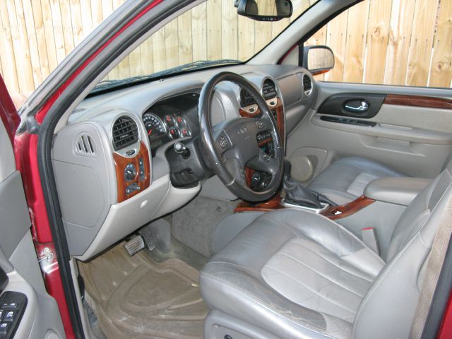 GMC Envoy 2002 photo 9