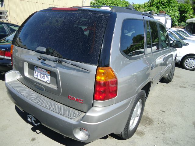 GMC Envoy 2002 photo 4