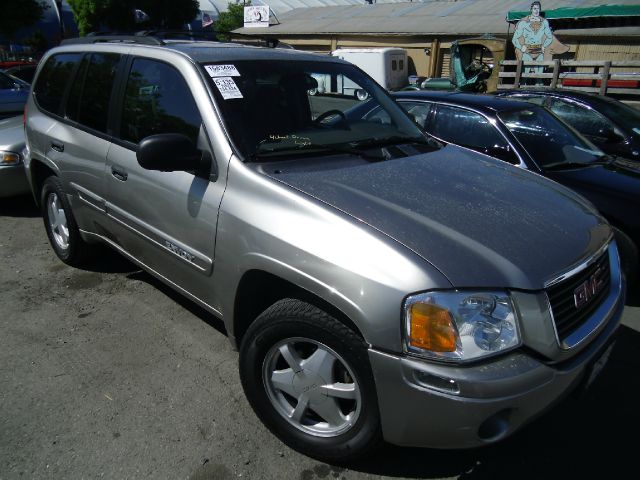 GMC Envoy 2002 photo 6