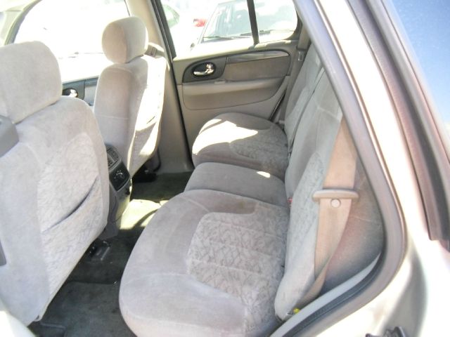 GMC Envoy 2002 photo 7