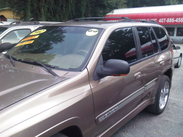 GMC Envoy 2002 photo 2