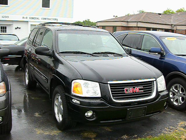 GMC Envoy 2002 photo 1