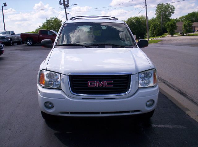 GMC Envoy 2002 photo 3