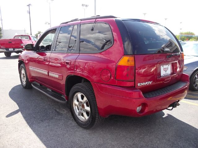 GMC Envoy 2002 photo 3