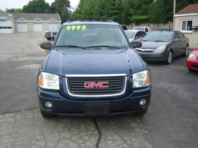 GMC Envoy 2002 photo 3