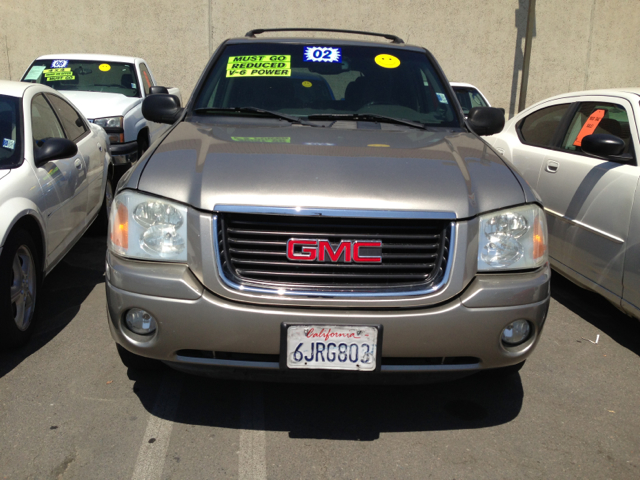 GMC Envoy 2002 photo 0