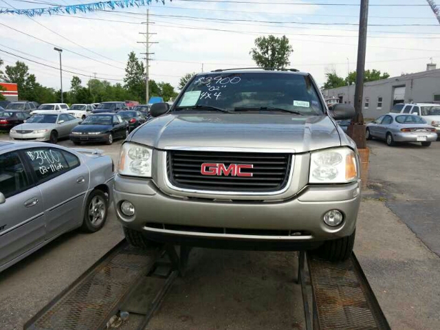 GMC Envoy 2002 photo 3