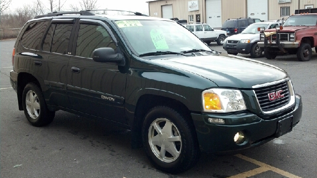 GMC Envoy 2002 photo 3