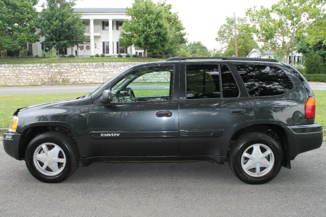 GMC Envoy 2003 photo 4