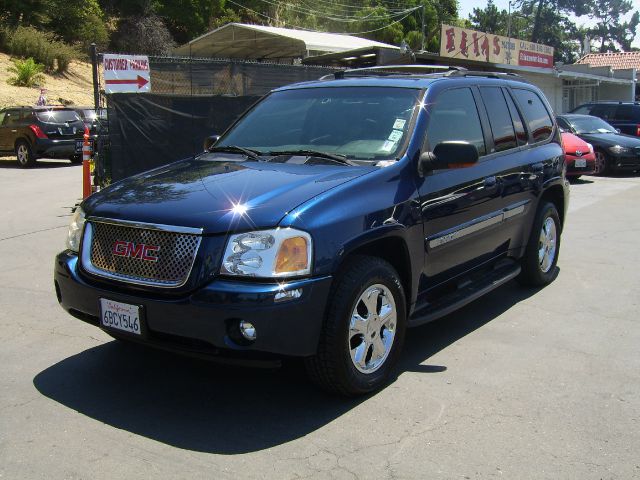 GMC Envoy Super SUV