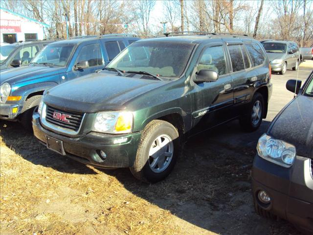 GMC Envoy 2003 photo 1