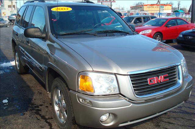 GMC Envoy 2003 photo 5