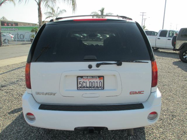 GMC Envoy 2003 photo 3