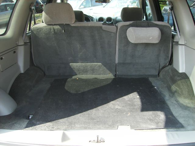 GMC Envoy 2003 photo 4