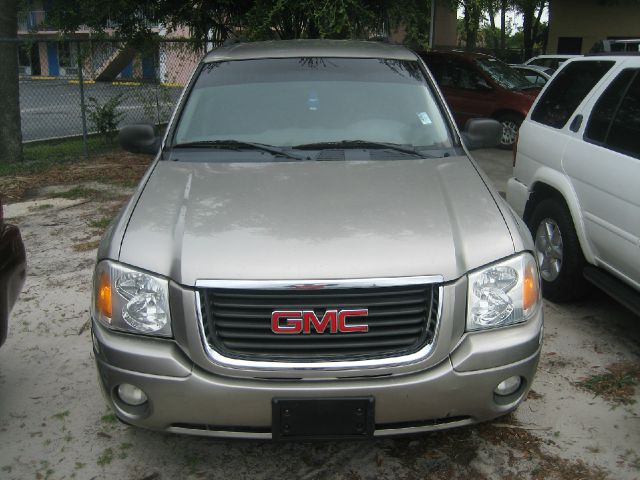 GMC Envoy 2003 photo 3