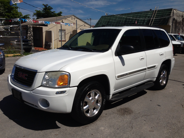 GMC Envoy Wagon SE SUV