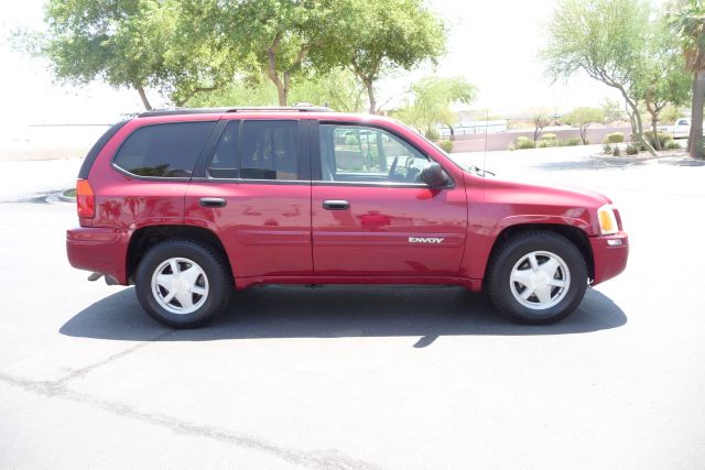 GMC Envoy 4x4 Crew Cab LE SUV