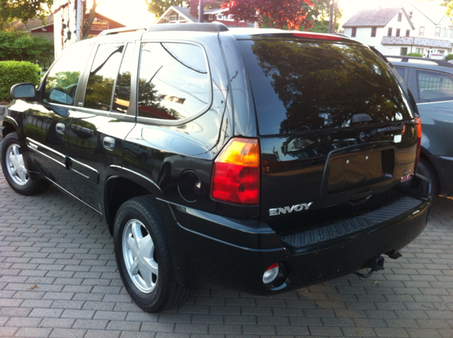 GMC Envoy 2003 photo 7