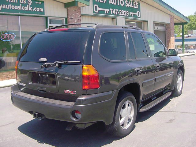 GMC Envoy 2003 photo 3