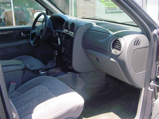 GMC Envoy 2003 photo 5