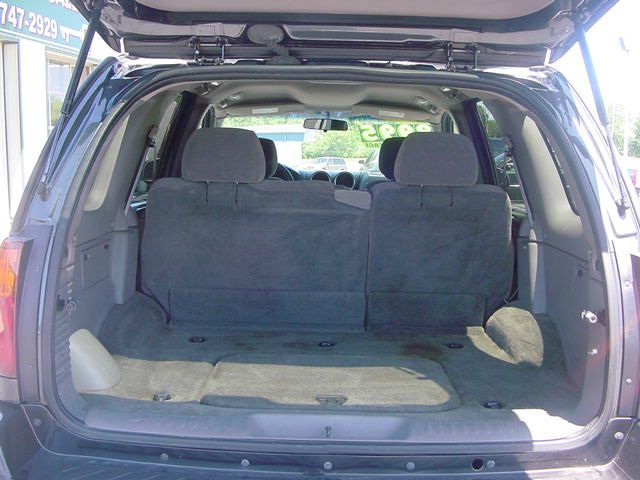 GMC Envoy 2003 photo 7