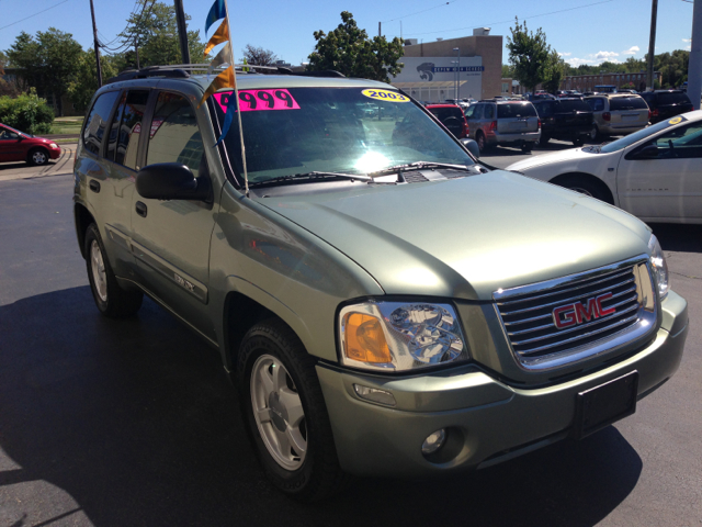 GMC Envoy 2003 photo 4