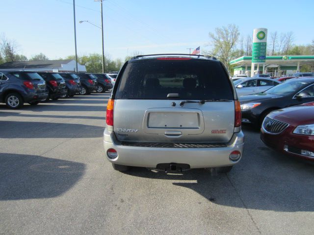 GMC Envoy Wagon SE SUV