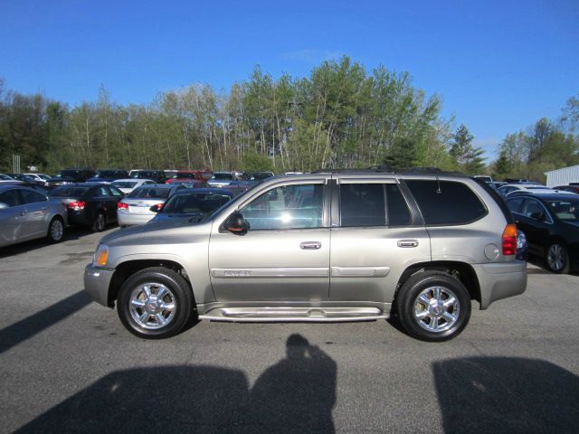 GMC Envoy 2003 photo 20