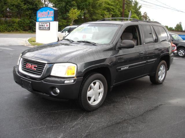 GMC Envoy 2003 photo 2