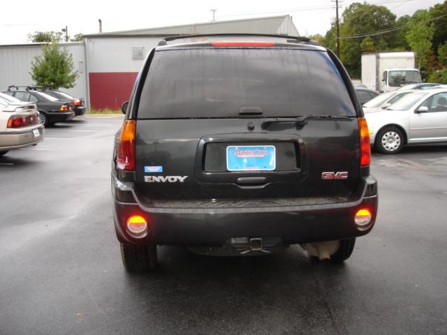 GMC Envoy 2003 photo 5