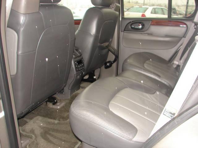 GMC Envoy 2003 photo 4