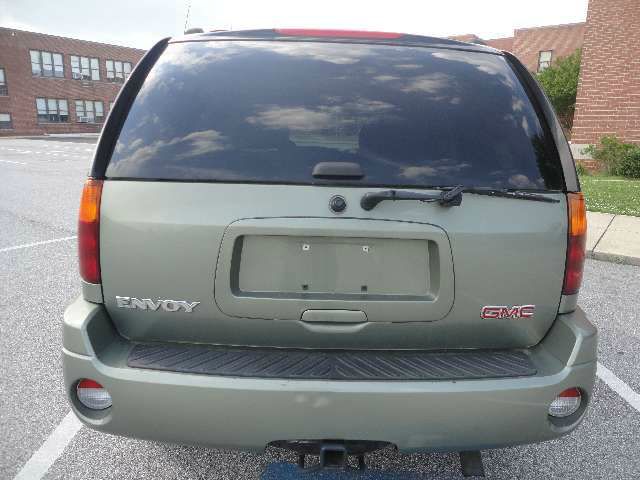 GMC Envoy 2003 photo 5