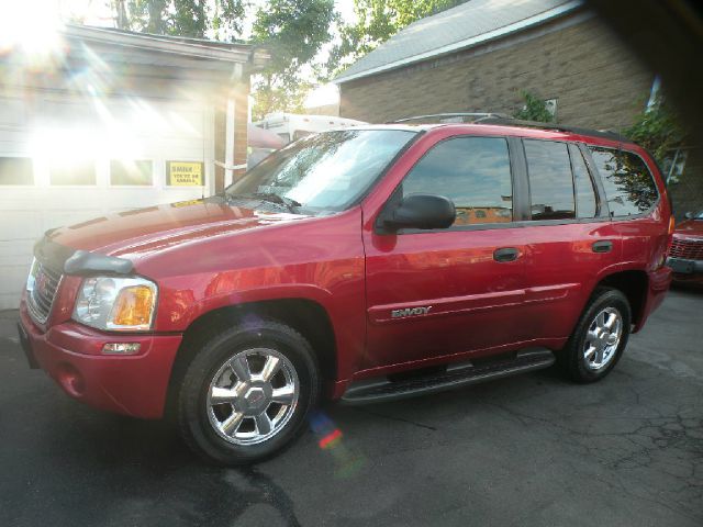 GMC Envoy 2003 photo 3