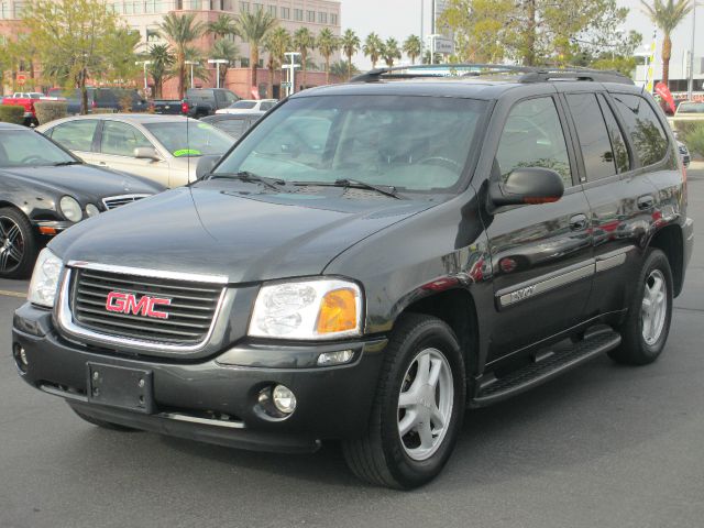 GMC Envoy 2003 photo 1