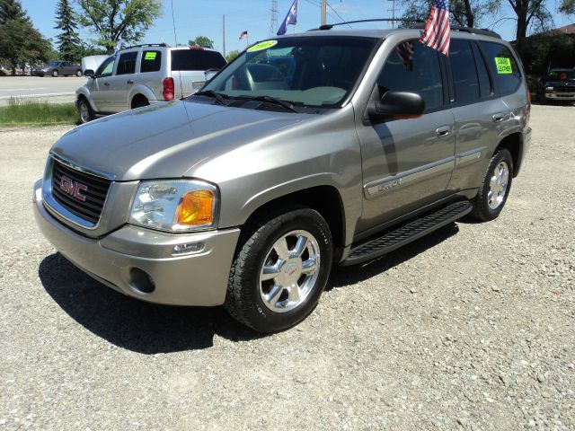 GMC Envoy 2003 photo 5