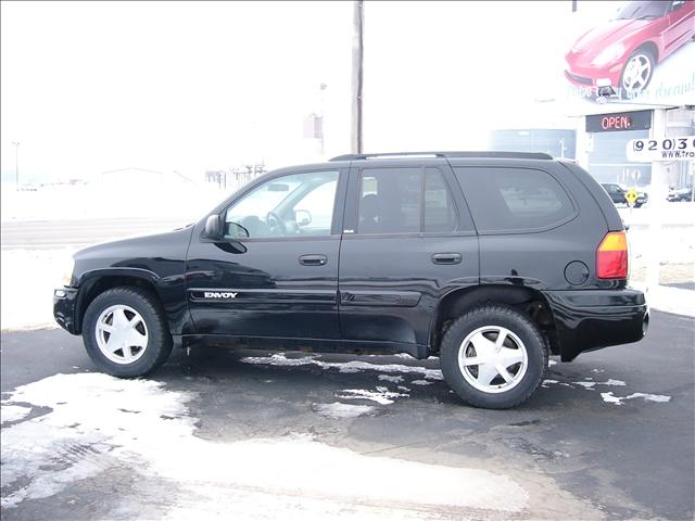 GMC Envoy 2003 photo 1