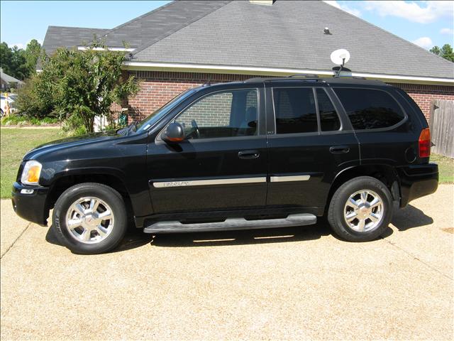 GMC Envoy 2004 photo 3