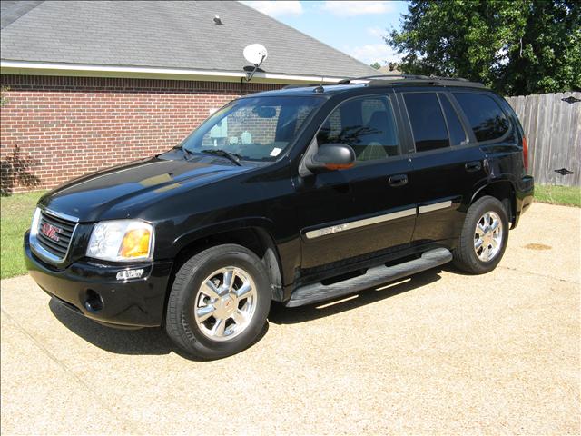 GMC Envoy 2004 photo 4