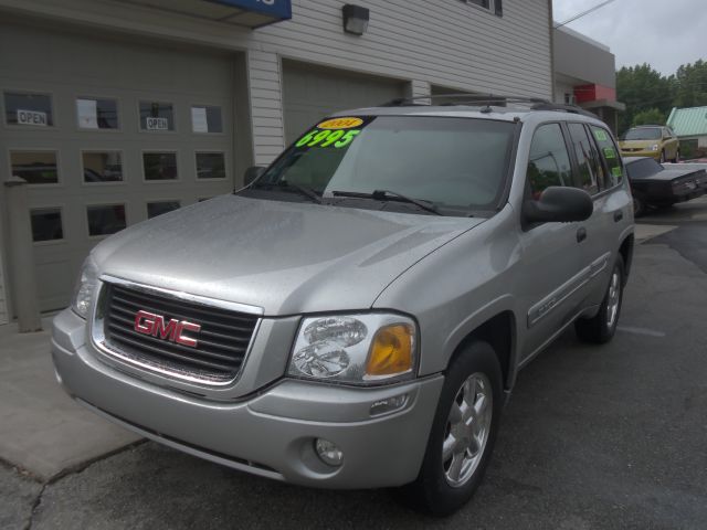 GMC Envoy 2004 photo 6