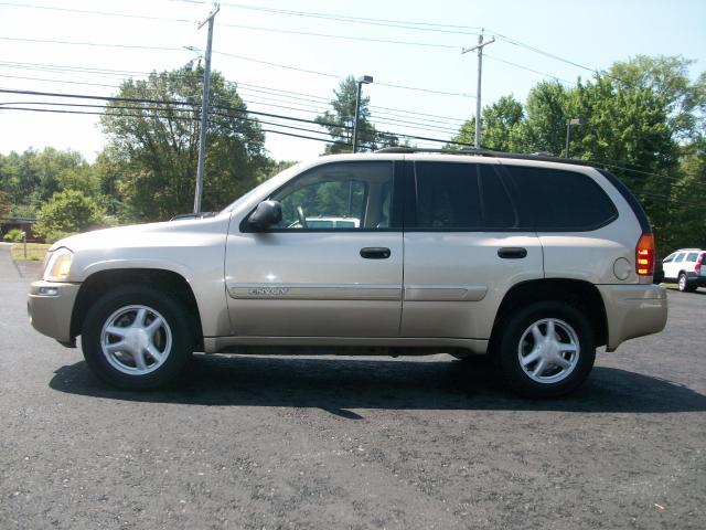 GMC Envoy 2004 photo 3