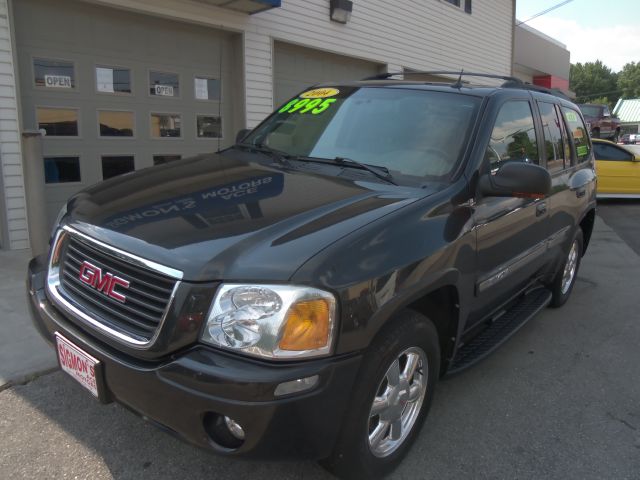 GMC Envoy 2004 photo 3