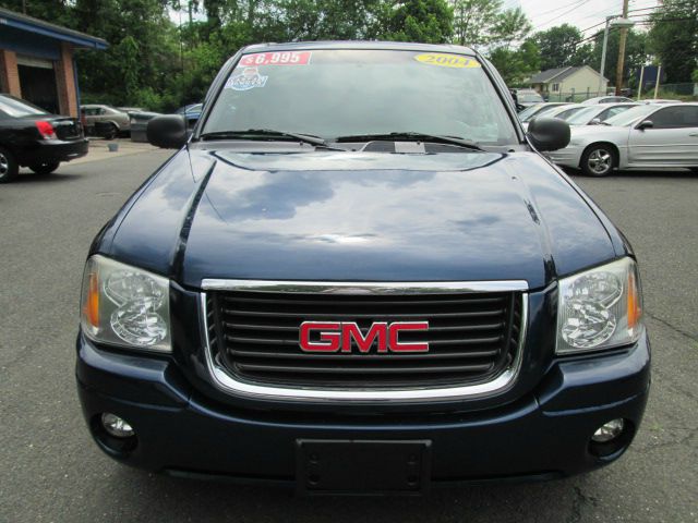 GMC Envoy 2004 photo 3