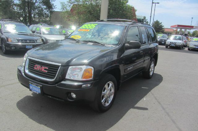 GMC Envoy 4x4 Crew Cab LE SUV