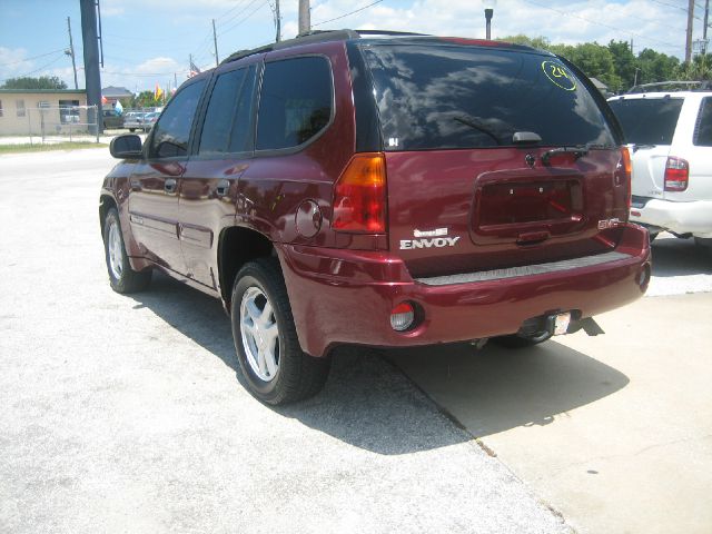 GMC Envoy 2004 photo 15