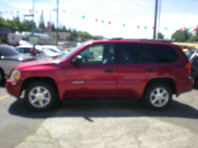 GMC Envoy 2004 photo 6