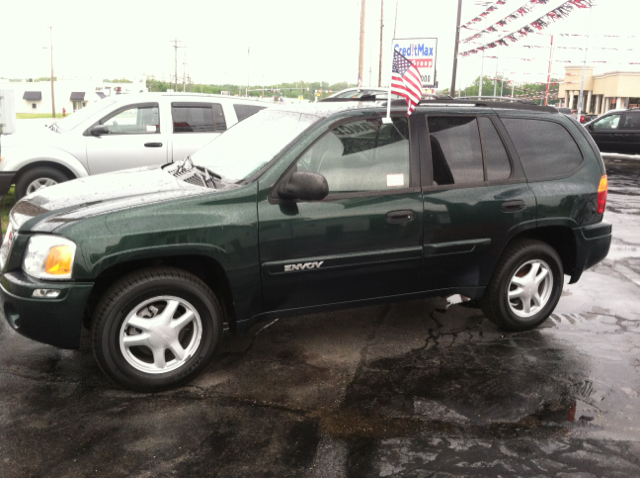 GMC Envoy Wagon SE SUV